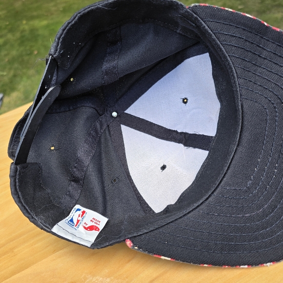 Vintage Chicago Bulls NBA World Champions 1991 Snapback Hat - Picture 8 of 9